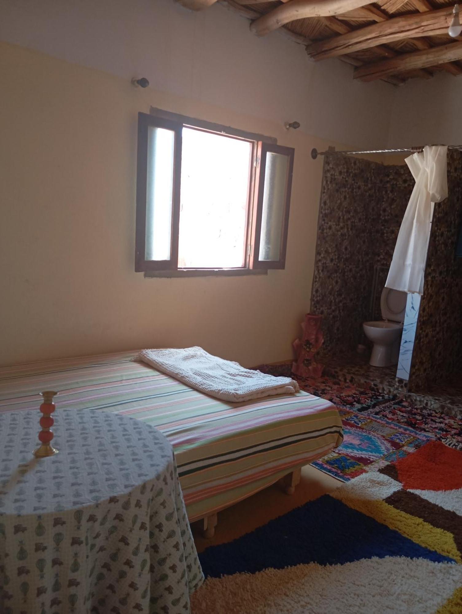 Chez Aicha Hotel Boumalne Екстериор снимка
